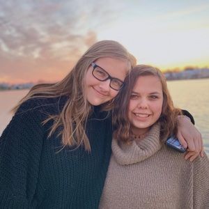 Meet your Posher, Peyton